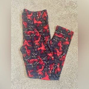 LuLaRoe TC Leggings NWOT Gray and Red Cardinal Winter/Christmas Pattern